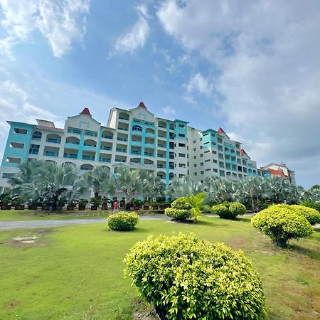 Anylodge Waterfront Marina Island Pangkor Lumut Exterior foto