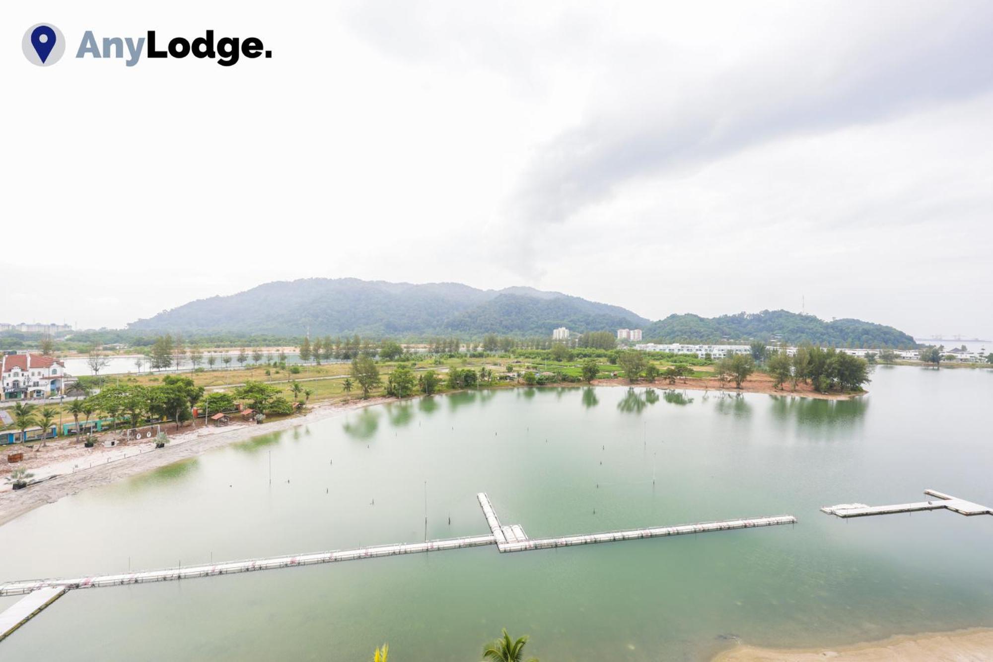 Anylodge Waterfront Marina Island Pangkor Lumut Exterior foto
