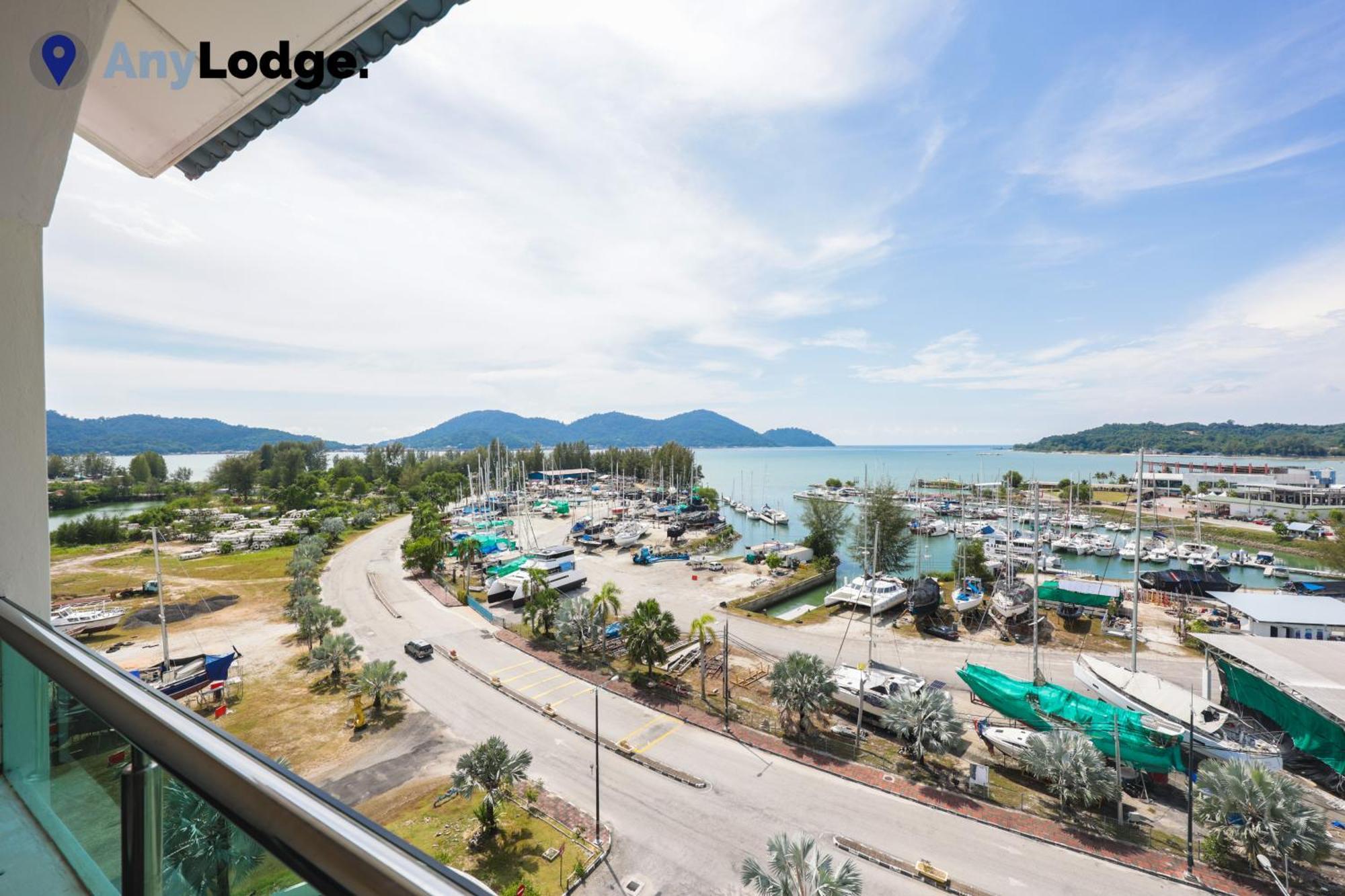 Anylodge Waterfront Marina Island Pangkor Lumut Exterior foto